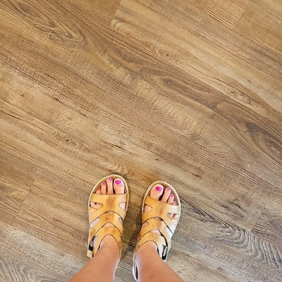 BED|STU Roan Cashew Strappy Sandals - Picture 7 of 8